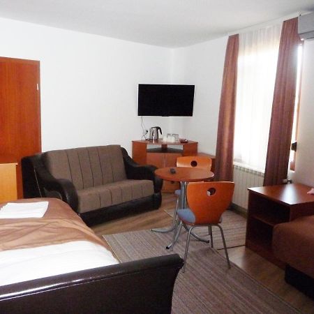 Sobe Rooms Aleksandar Ni Extérieur photo
